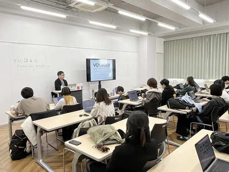 授業情報】アートディレクター・グラフィックデザイナーの田中誠さんの